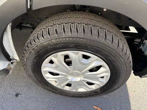 Used 2024 Ford Transit 250 Low Roof w/ Exterior Upgrade Package image 14