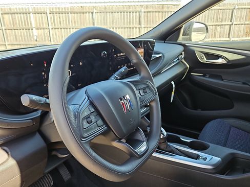 New 2026 Buick Envista Preferred w/ Convenience II Package image 12