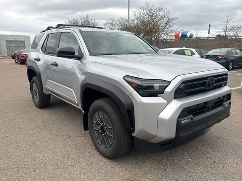 New 2026 Toyota 4Runner SR5 AWD/4WD image 9