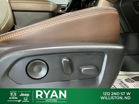 Used 2021 Chevrolet Suburban High Country w/ Max Trailering Package AWD/4WD image 43