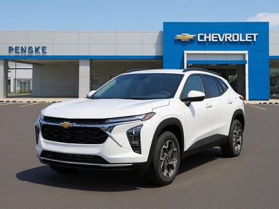 New 2026 Chevrolet Trax LT w/ Driver Confidence Package
