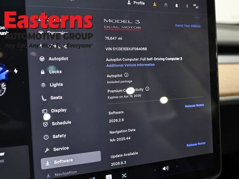 Used 2018 Tesla Model 3 Performance image 16