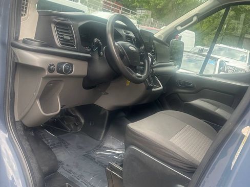 Used 2020 Ford Transit 250 148 High Roof Extended RWD image 9
