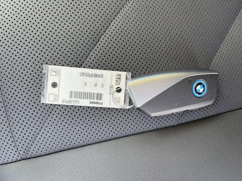 Certified 2023 BMW iX xDrive50 w/ Premium Package AWD/4WD image 38