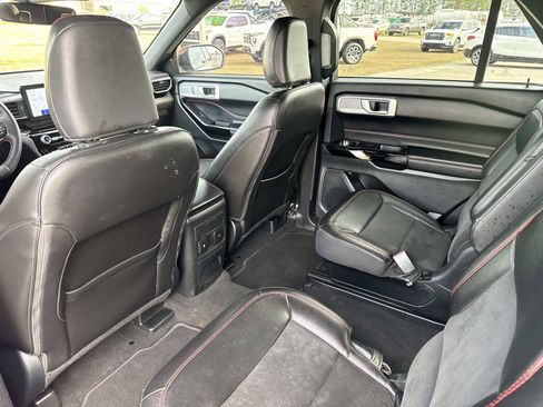 Used 2022 Ford Explorer ST-Line w/ Class IV Trailer Tow Package RWD image 16