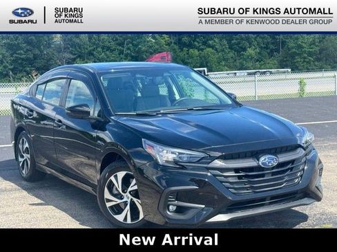 Used 2025 Subaru Legacy Premium w/ Popular Package #1A AWD/4WD image 1