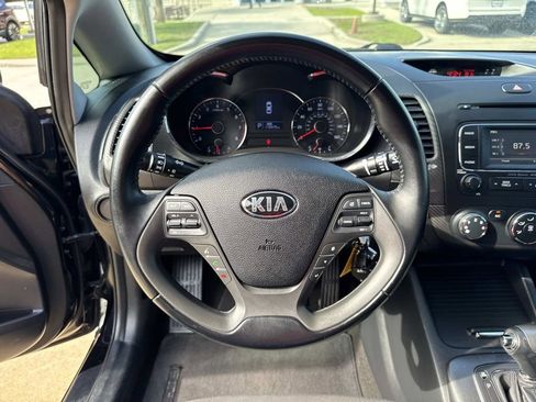 Used 2016 Kia Forte EX FWD image 22