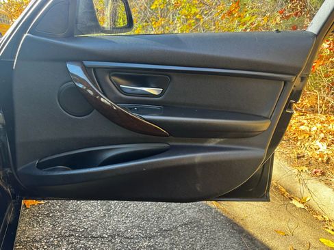 Used 2015 BMW 328i xDrive Sedan image 12