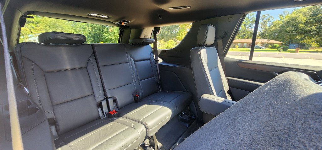 Used 2025 GMC Yukon Denali w/ Denali Reserve Package AWD/4WD image 34