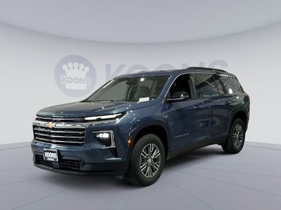 New 2025 Chevrolet Traverse LT w/ Driver Confidence Package