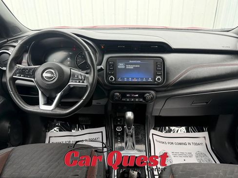 Used 2023 Nissan Kicks SR FWD image 24