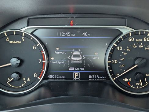 Used 2024 Nissan Altima 2.5 SV image 16