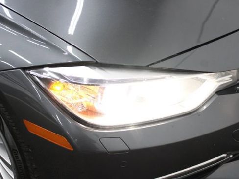 Used 2013 BMW 335i xDrive Sedan image 29