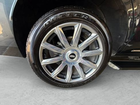Used 2021 Cadillac Escalade Premium Luxury Platinum RWD image 23