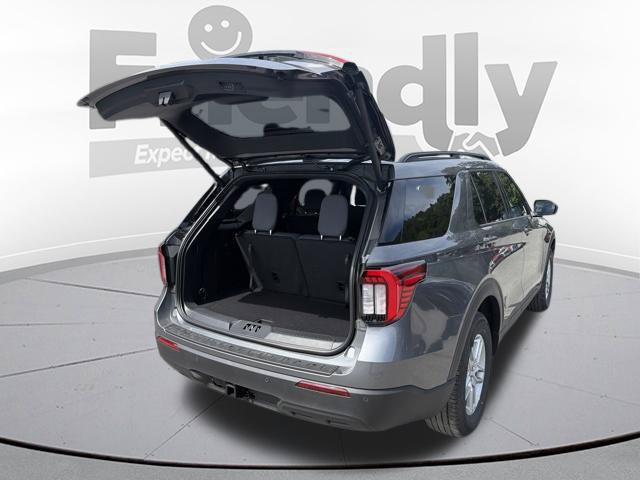 Used 2027 Ford Explorer Active AWD/4WD image 46
