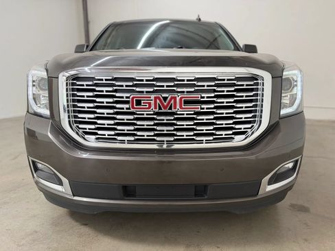 Used 2019 GMC Yukon Denali w/ Open Road Package AWD/4WD image 4