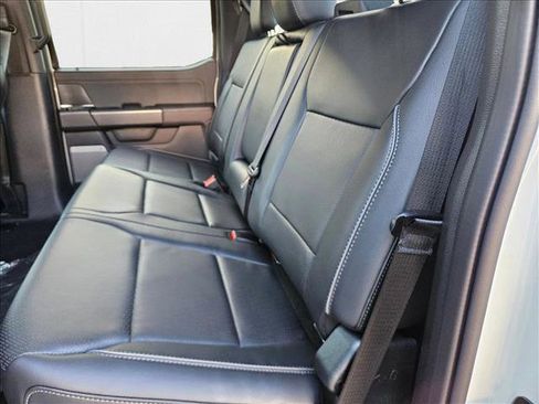 New 2025 Ford F150 Lariat w/ Equipment Group 501A Mid image 11