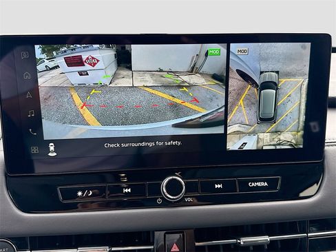 New 2026 Mitsubishi Outlander SE image 14