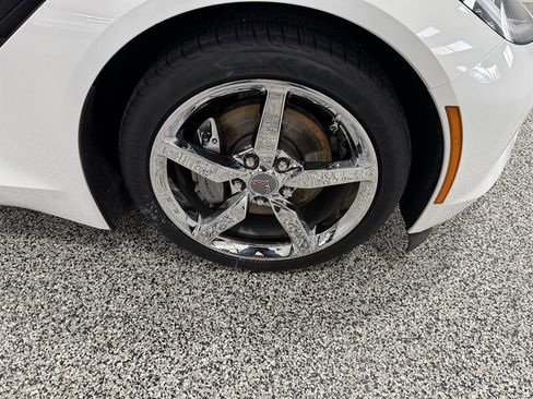 Used 2014 Chevrolet Corvette Stingray Convertible image 30