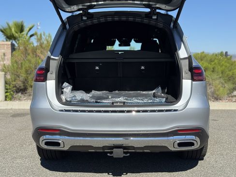 New 2025 Mercedes-Benz GLS 450 4MATIC image 13