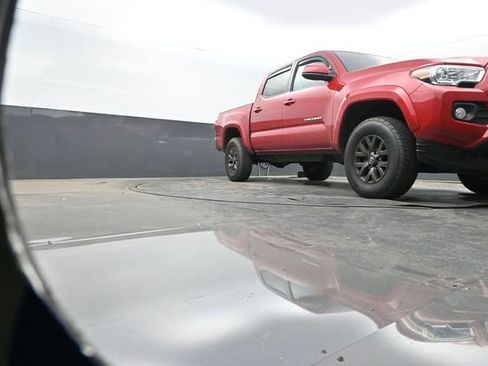 Used 2021 Toyota Tacoma SR5 image 9