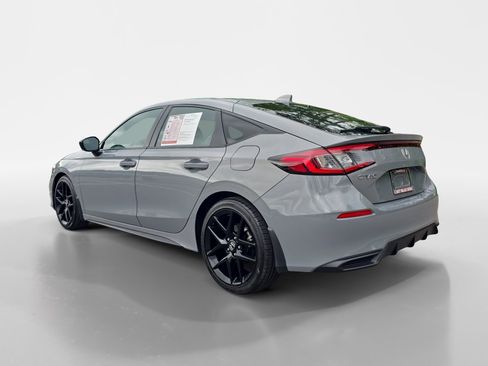 Used 2025 Honda Civic Sport image 3