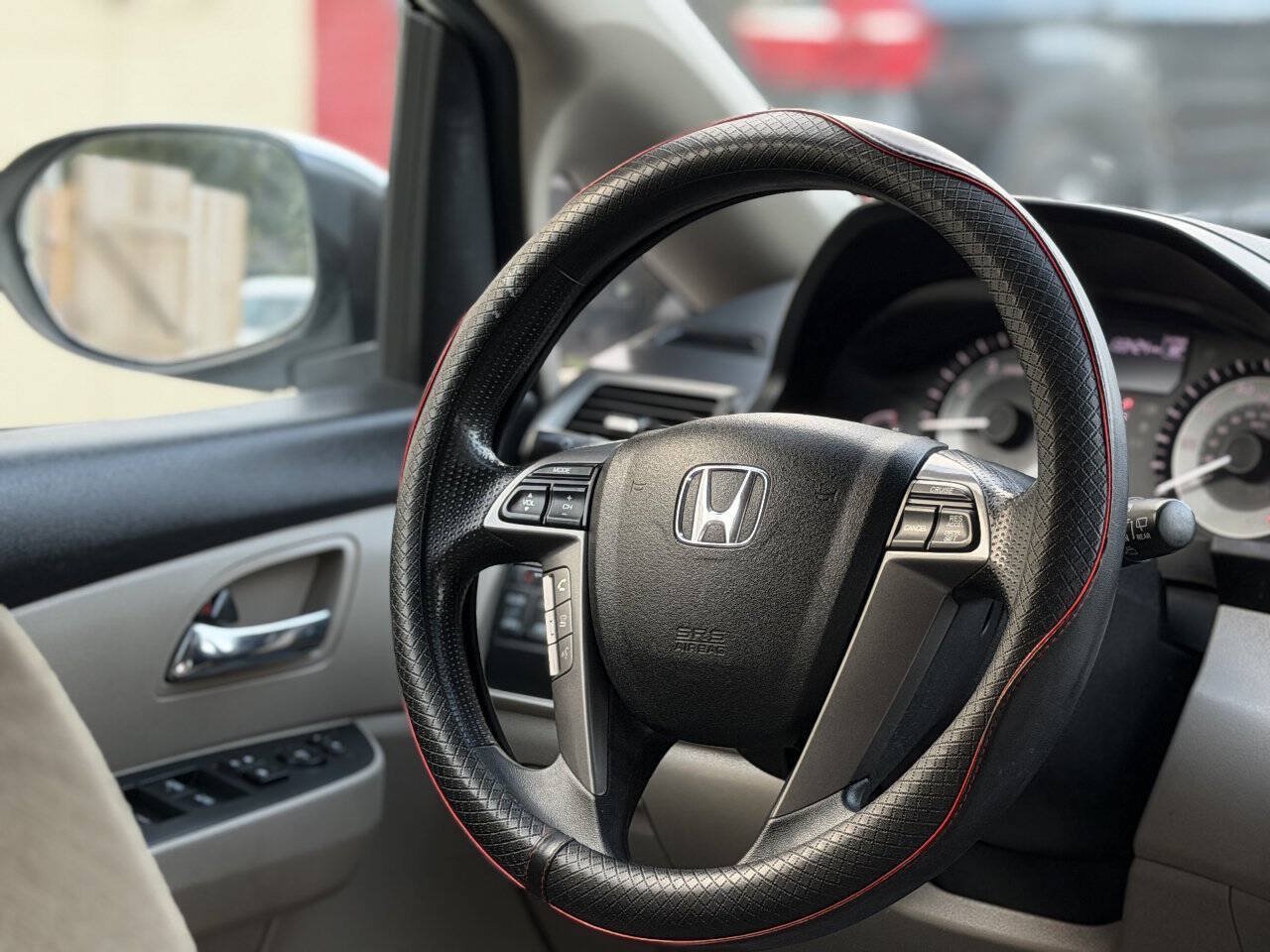 Used 2014 Honda Odyssey EX image 16