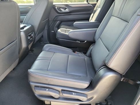 Used 2024 Chevrolet Suburban RST w/ Luxury Package AWD/4WD image 11