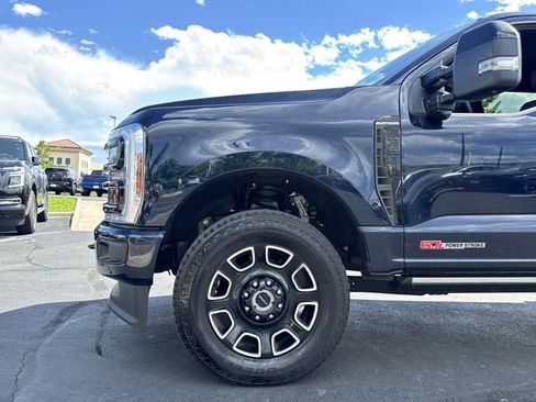 Used 2025 Ford F350 Platinum AWD/4WD image 28