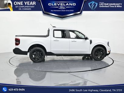 New 2026 Ford Maverick Lariat w/ Black Appearance Package