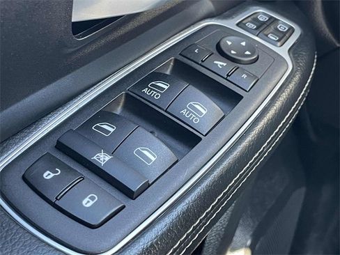 Used 2024 RAM 3500 Big Horn image 21