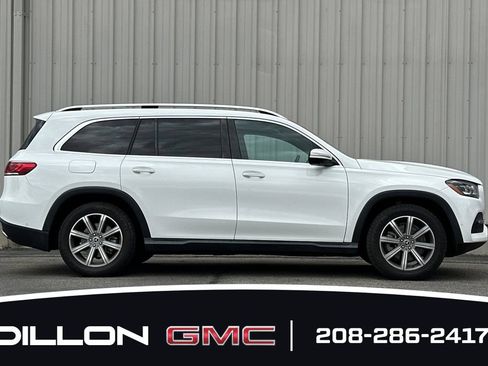Used 2022 Mercedes-Benz GLS 450 4MATIC image 3