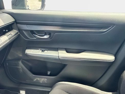 Used 2024 Honda CR-V LX image 21