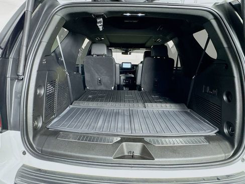 Used 2022 Chevrolet Tahoe RST w/ Sport Performance Package image 30