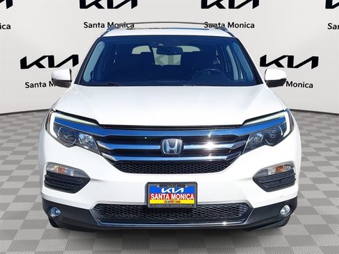 Used 2016 Honda Pilot Elite image 2