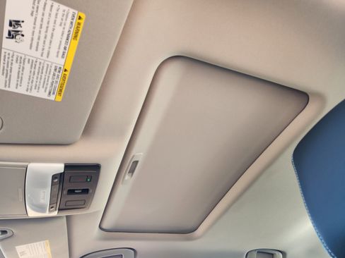 Used 2024 Nissan Altima 2.5 SL image 29