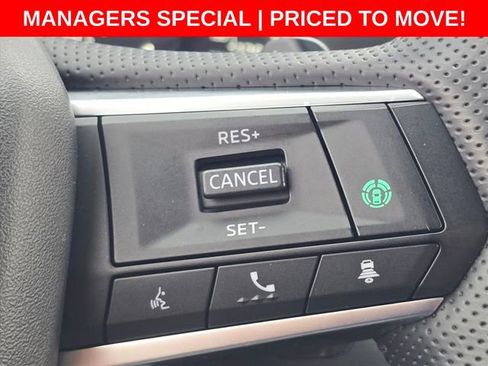 Used 2025 Mitsubishi Outlander SE FWD image 27