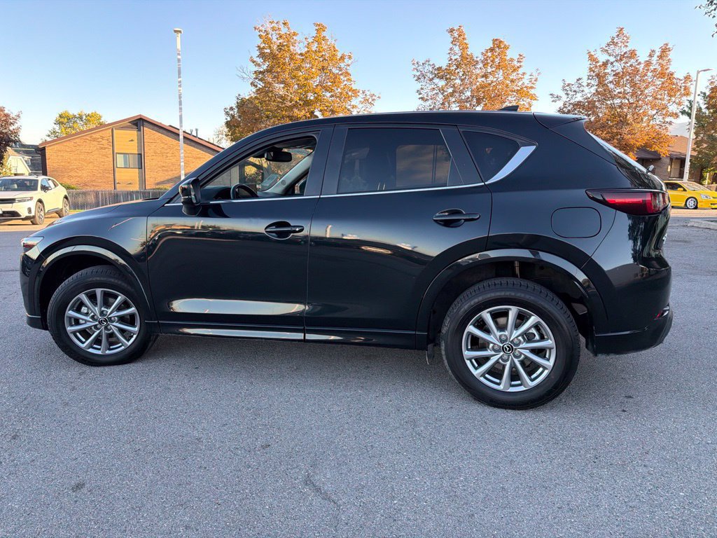 Used 2025 MAZDA CX-5 AWD 2.5 S w/ Preferred Package image 9