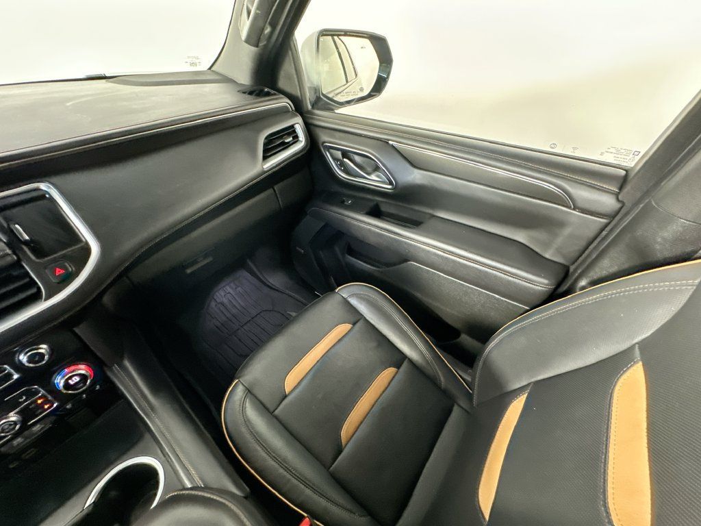 Used 2021 GMC Yukon AT4 AWD/4WD image 12