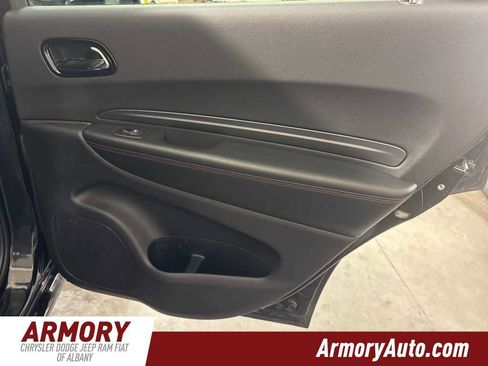 Used 2025 Dodge Durango GT image 32