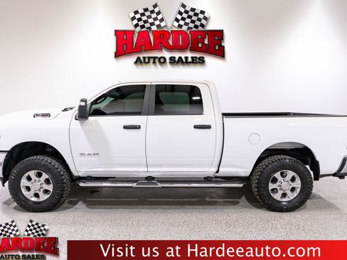 Used 2026 RAM 2500 Big Horn AWD/4WD image 1
