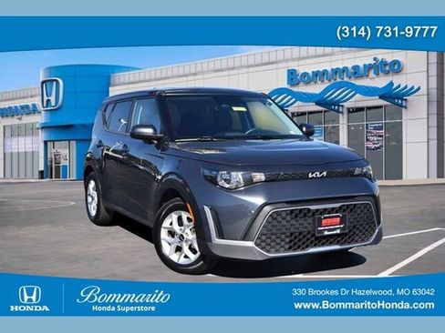 Used 2023 Kia Soul LX w/ Option Group 015 image 1