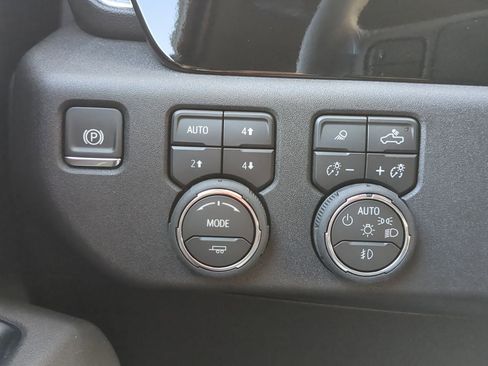 New 2026 Chevrolet Silverado 2500 LT w/ Safety Package image 18