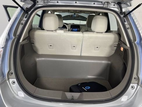 Used 2012 Nissan Leaf SL image 17
