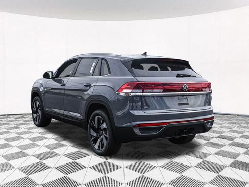 New 2026 Volkswagen Atlas Cross Sport SE image 10