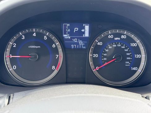 Used 2015 Hyundai Accent Sport image 10