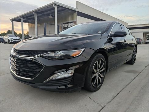 Used 2023 Chevrolet Malibu RS w/ Driver Confidence Package FWD image 6