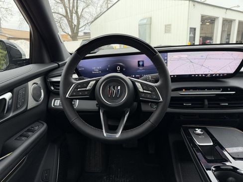 New 2026 Buick Enclave Avenir w/ Super Cruise Package image 13