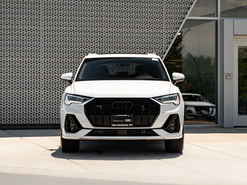 Certified 2024 Audi Q3 2.0T Premium AWD/4WD image 33