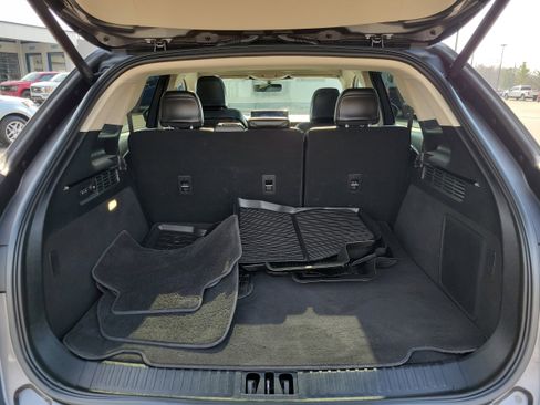 Used 2023 Lincoln Nautilus Reserve w/ Equipment Group 202A image 6